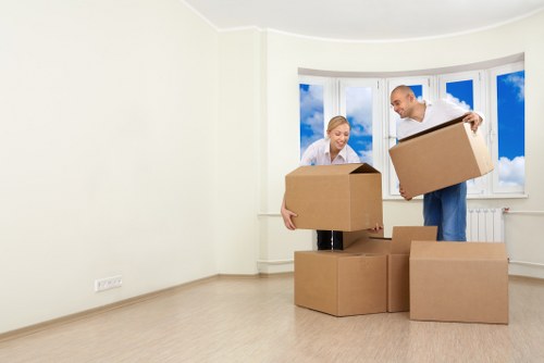 Transparent pricing for a local house move in Westham