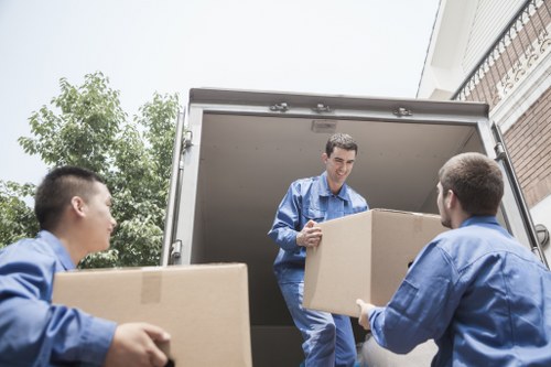 West Ham moving van service for furniture and box transport