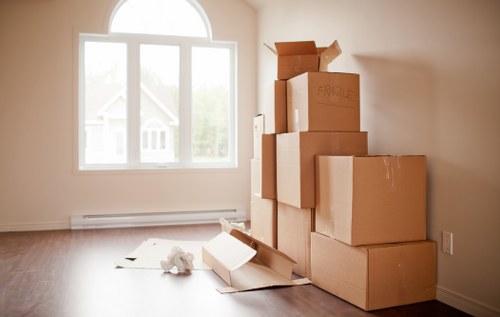 Careful packing and transport for household items in a removal van