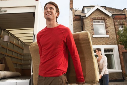 Reliable man with van Westham service for practical moving solutions