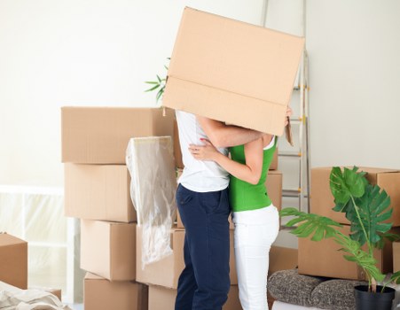 West Ham local transport for home and office items